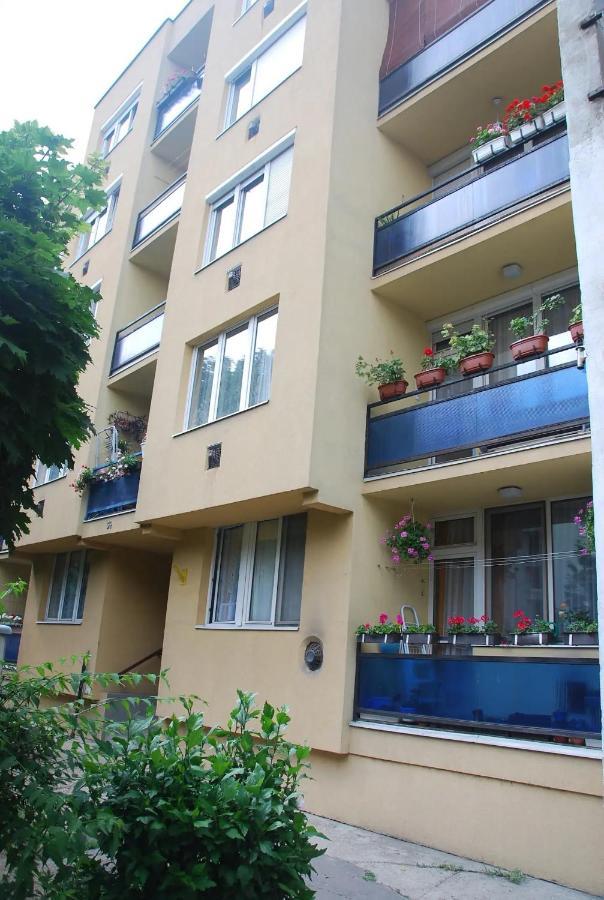 Bartakovics Apartman Έγκερ Εξωτερικό φωτογραφία